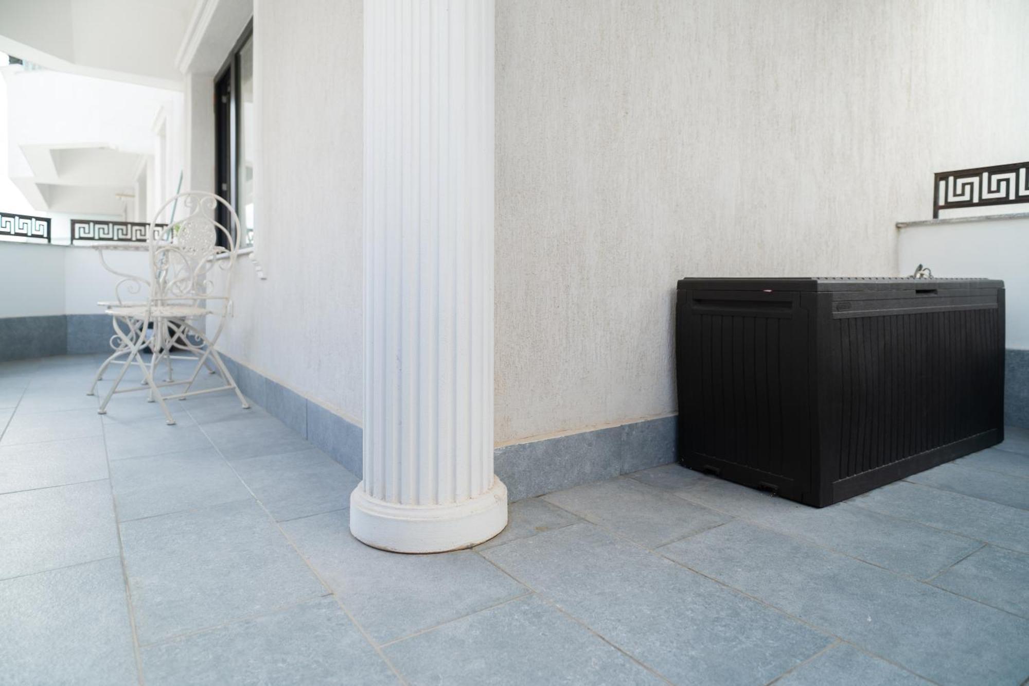 White Platan Apartment Iasi Exteriér fotografie