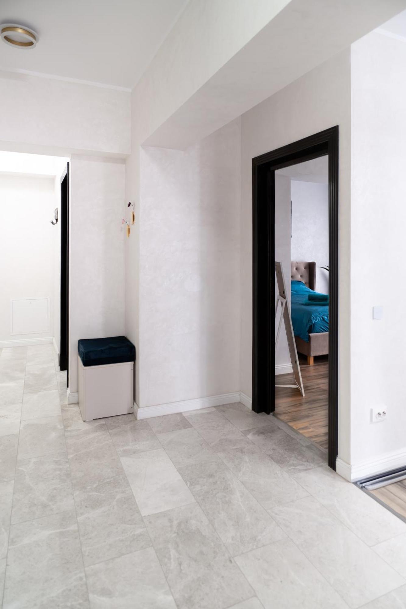 White Platan Apartment Iasi Exteriér fotografie